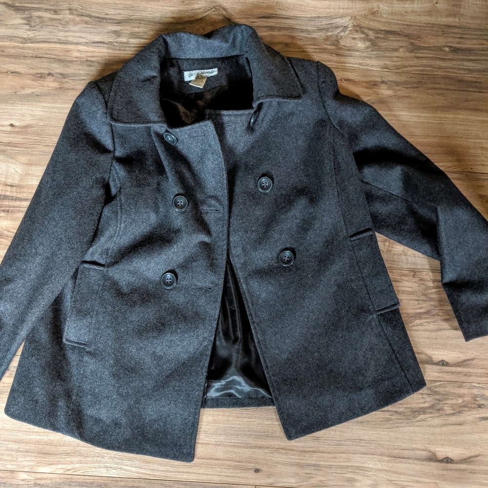 Beau monde. Gray peacoat. 2xl.